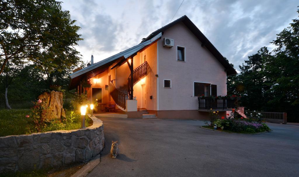 Apartment Michaela Slunj Zewnętrze zdjęcie